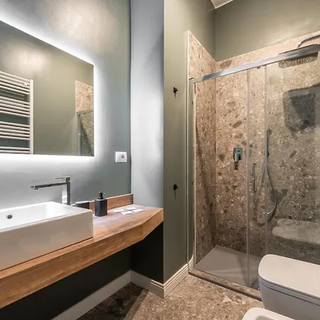 We - Bandello House, Corso Magenta Апартаменты *